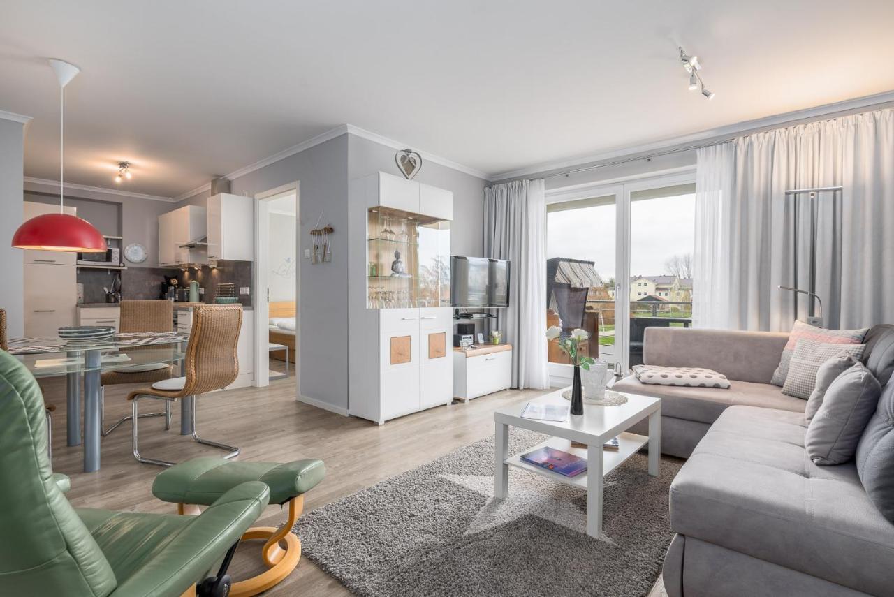Villa Sanddorn - Ferienwohnungen Börgerende-Rethwisch Buitenkant foto