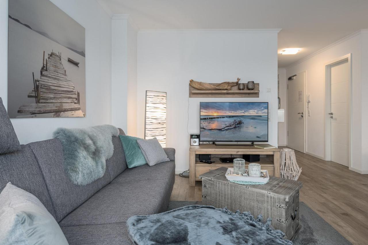 Villa Sanddorn - Ferienwohnungen Börgerende-Rethwisch Buitenkant foto