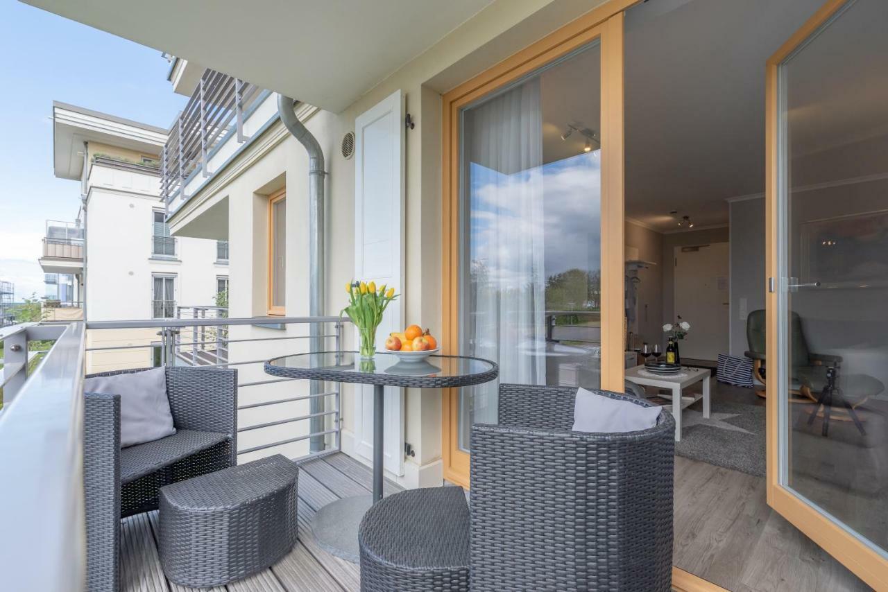 Villa Sanddorn - Ferienwohnungen Börgerende-Rethwisch Buitenkant foto